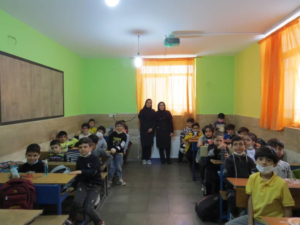 نمونه فعالیت های دانش آموزان کلاس  اول. 